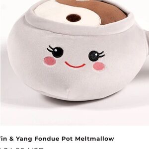 New Melting Pot Stuffed Fondue Pot squishmallow